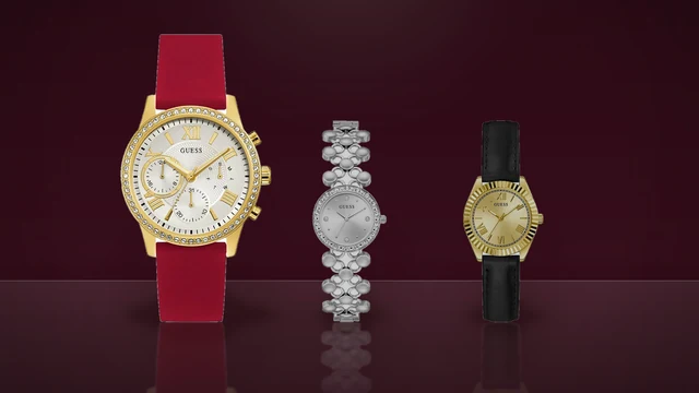 Trei ceasuri Guess de dama, cu curea de silicon rosie, bratara bijuterie si curea de piele